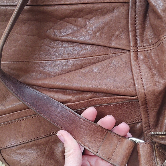 Perlina Genuine Leather Shoulder bag - Picture 12 of 13